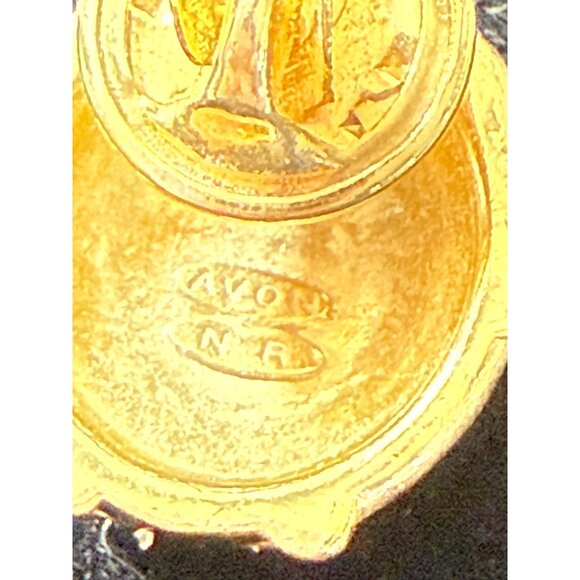 Vintage Avon Ladybug Pin With Gold-Tone & Red Enamel Accents - Picture 3 of 3